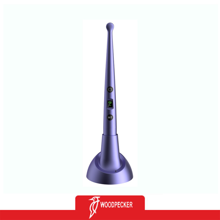لایت کیور نسل سه, بدنه فلزی عرض پروب 10میل ,دارای لنز تخصصی برای کیور ونیر و روکش چینی شدت3000 U-L میلی وات U-Light